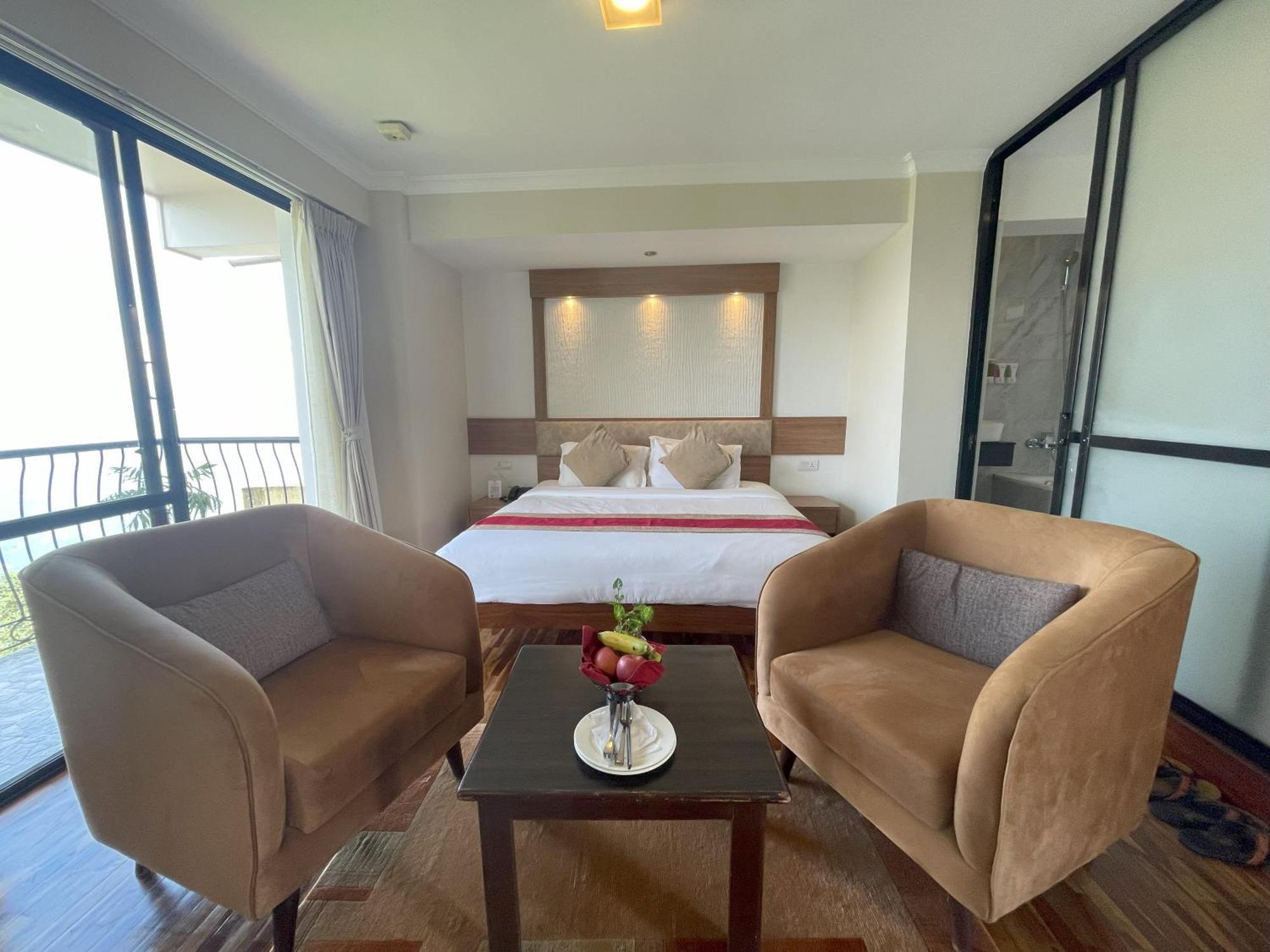 Hotel Himalayan Villa Нагаркот Екстериор снимка
