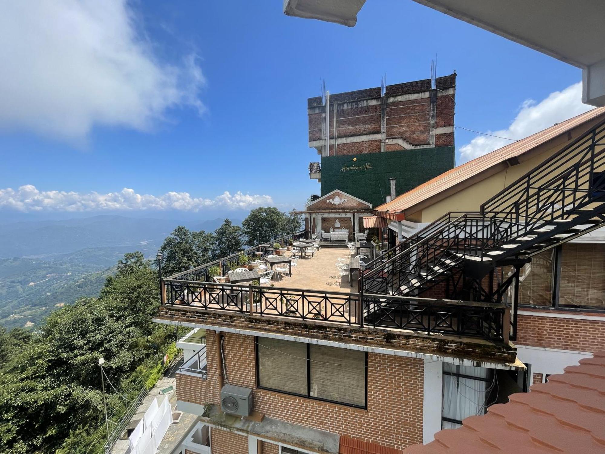 Hotel Himalayan Villa Нагаркот Екстериор снимка